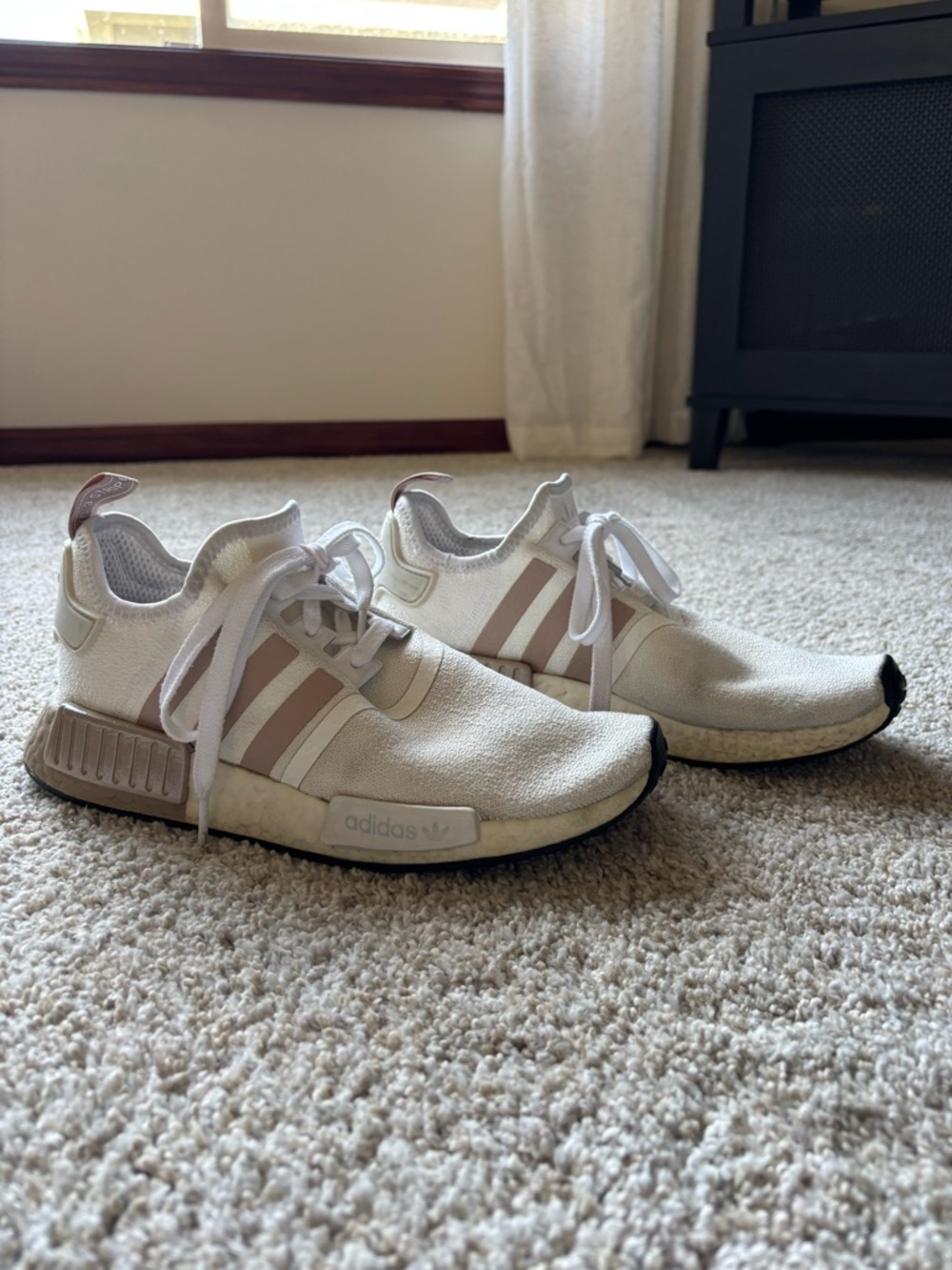 adidas women's adidas NMD R1 sneakers | white ash pearl